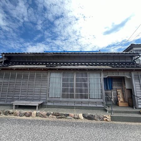 ゲストハウス黒島 Anamizu Exterior foto